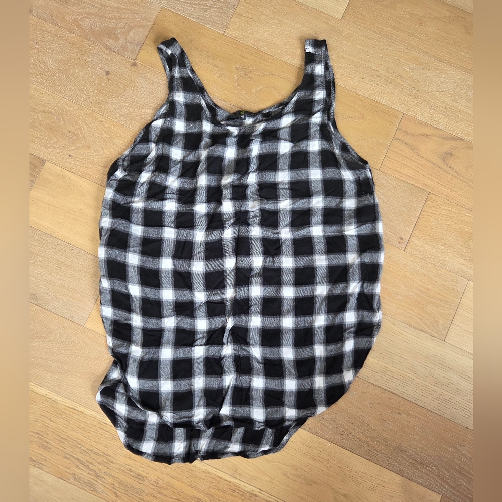G21 | Black And White Plaid Tank Top